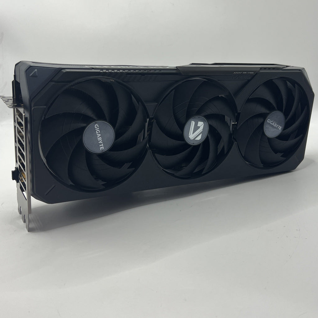GIGABYTE GeForce RTX 5080 16GB GDDR7 GV-N5080GAMING OC-16GD