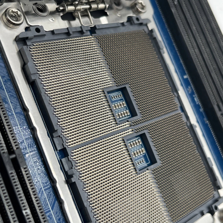 GIGABYTE MC62-G40 sWRX8 WRX80 SSI CEB DDR4 Workstation Motherboard